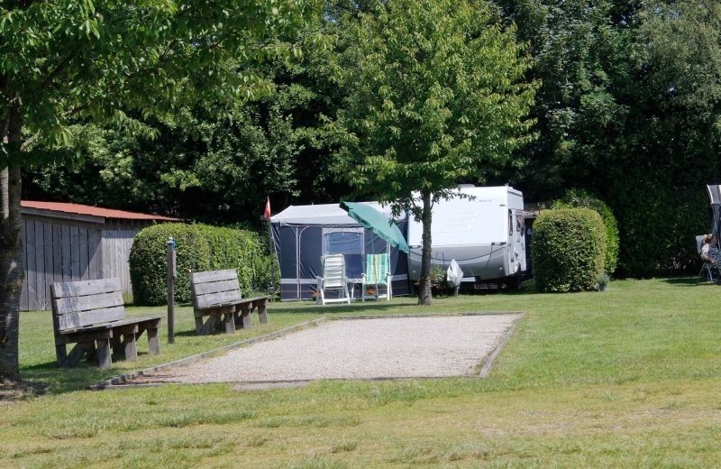 Jeu de boules op camping bij veluwemeer